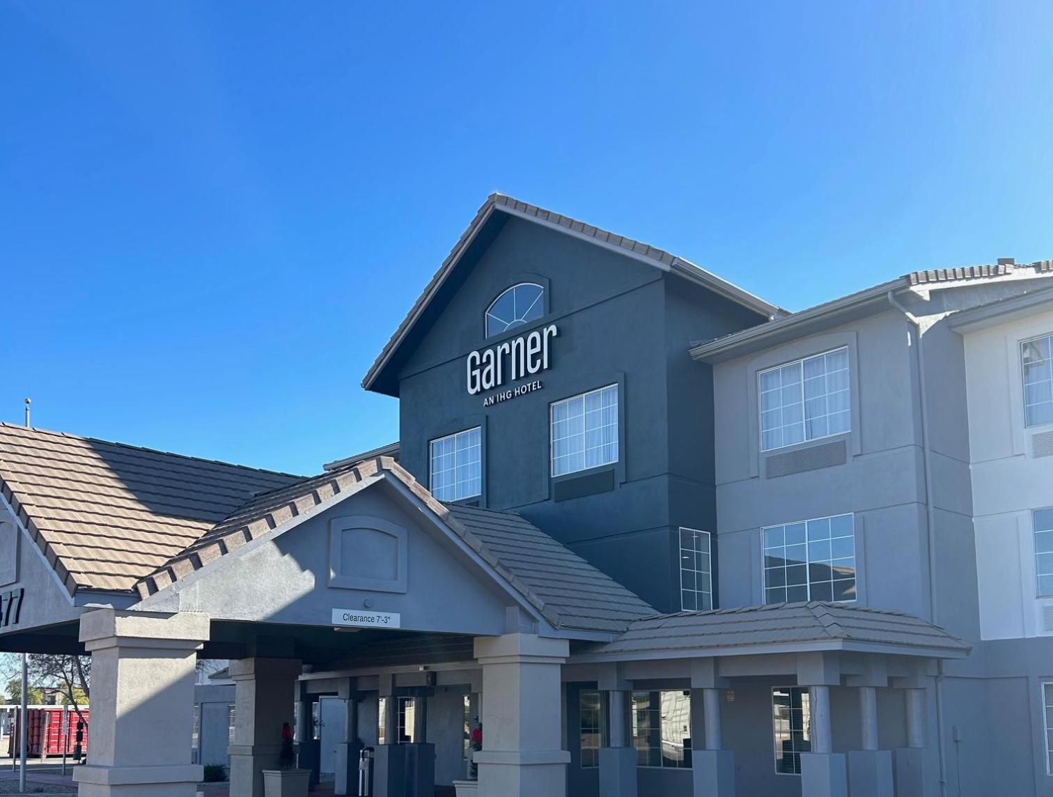 Garner Hotel By Ihg Phoenix - Surprise Exterior photo