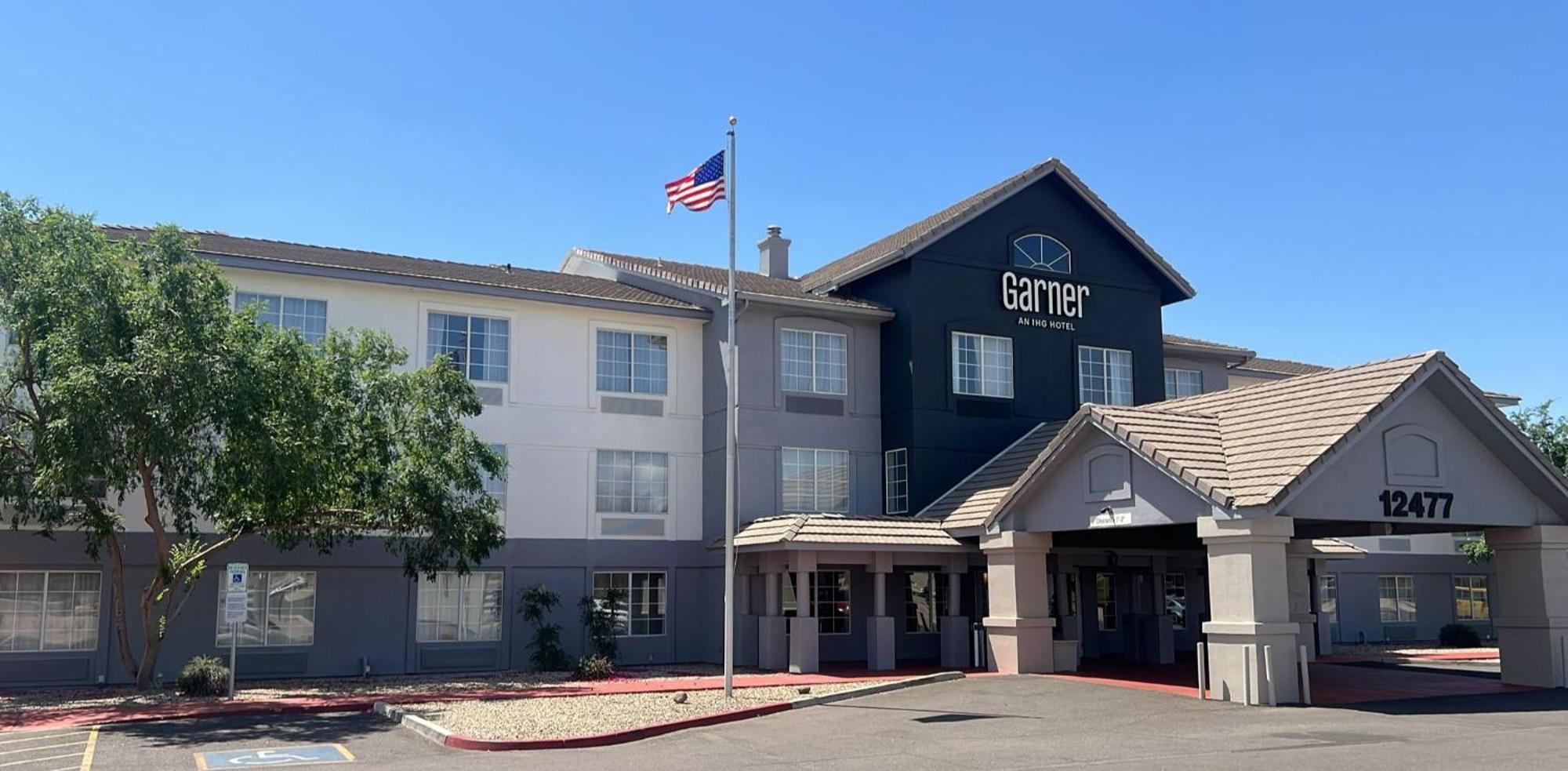 Garner Hotel By Ihg Phoenix - Surprise Exterior photo